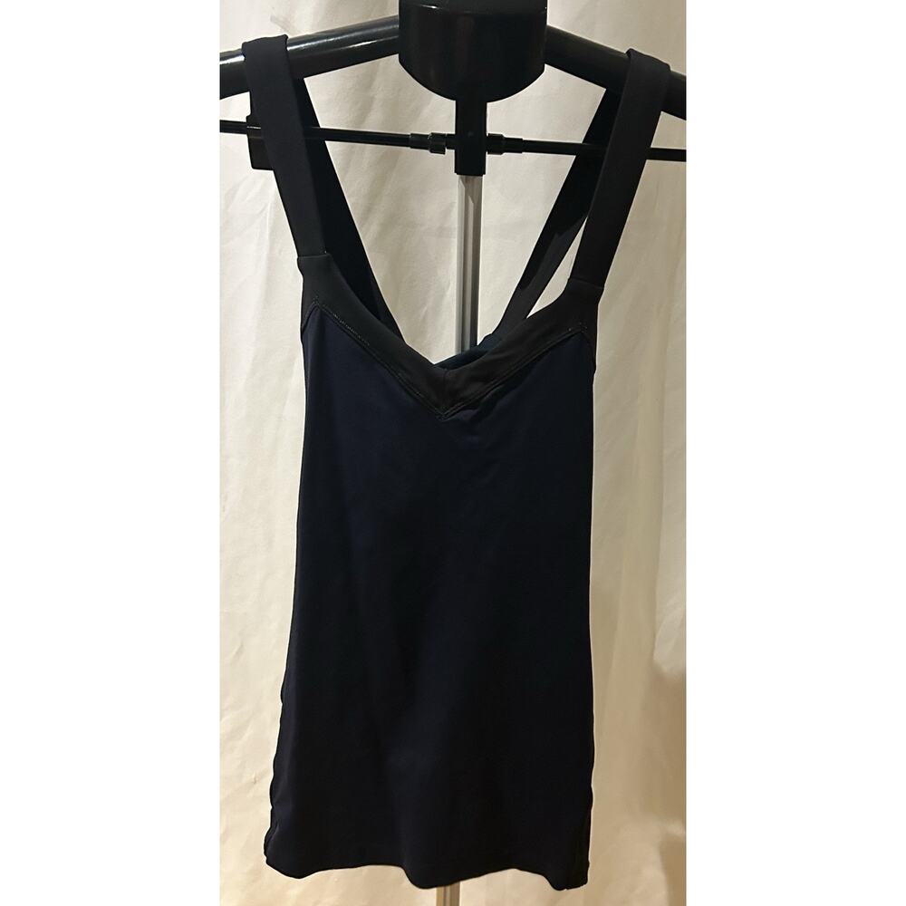 Lululemon Run Mile a Minute Blue and Black Tank Women's size 6